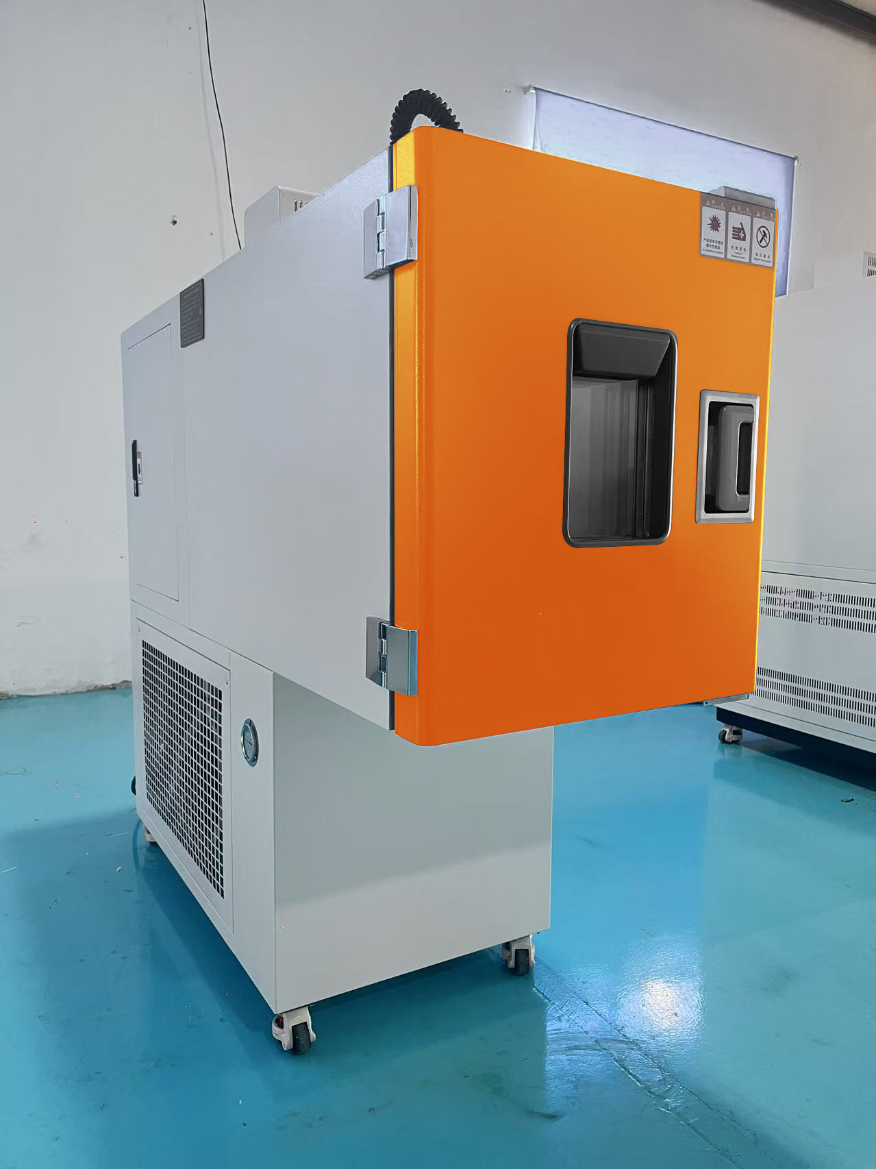 tensile machine test chamber